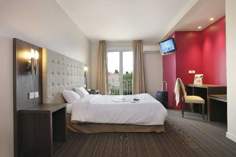 Hotel The Originals Perpignan Sud Le Grillon D'Or Le Boulou Luaran gambar