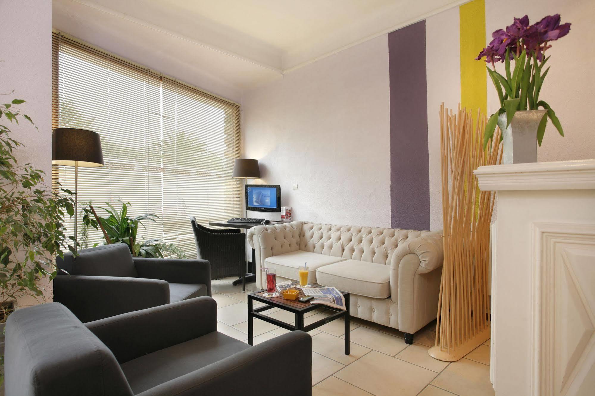Hotel The Originals Perpignan Sud Le Grillon D'Or Le Boulou Luaran gambar