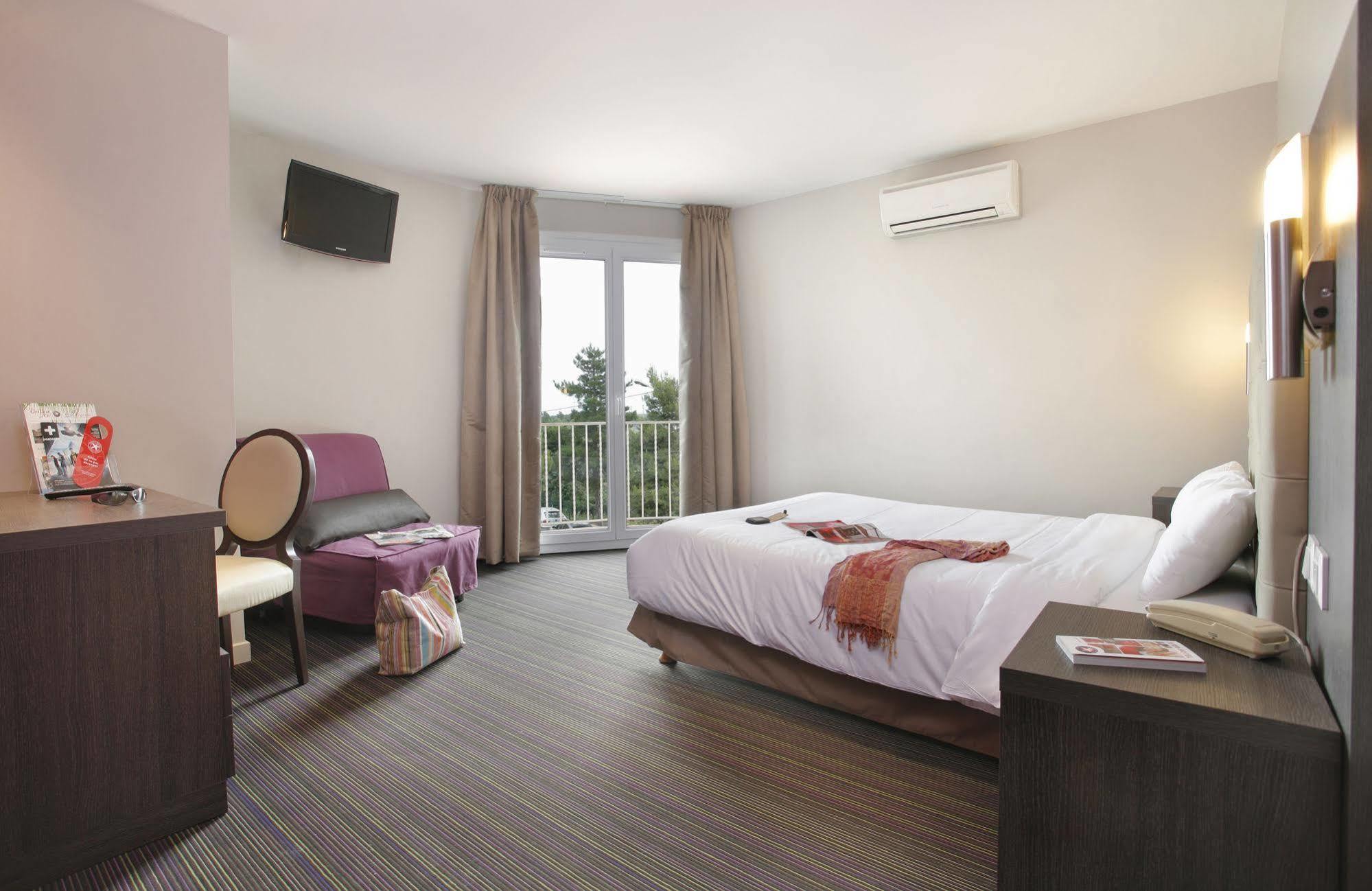 Hotel The Originals Perpignan Sud Le Grillon D'Or Le Boulou Luaran gambar