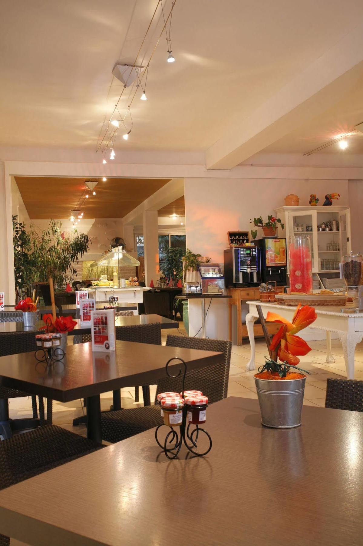 Hotel The Originals Perpignan Sud Le Grillon D'Or Le Boulou Luaran gambar